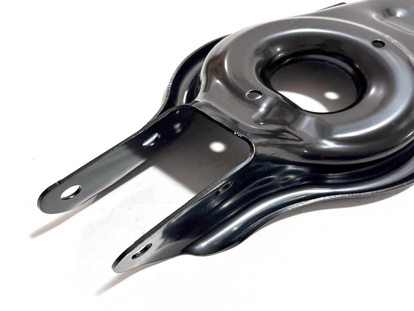 Tesla Model 3 (2017 – 2023) Rear Lower Control Arm – fit Right & Left – 1044451-00-F - Parts