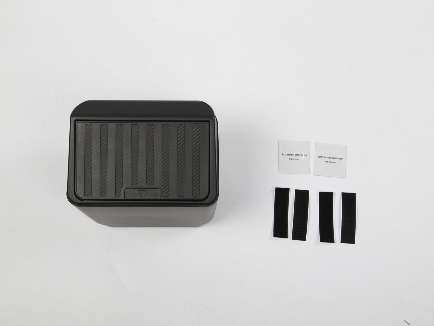 Model Y: Rear Passenger Centre Console Bin