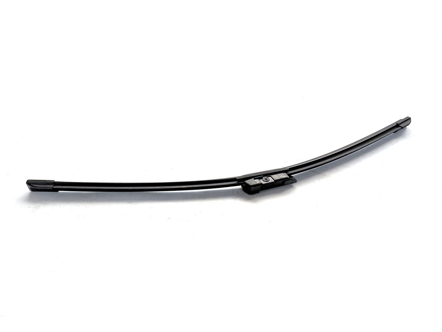 Tesla Model 3 (2017 – 2023) Windshield Wiper Blade – Right – OEM – 1076731-00-B - Parts