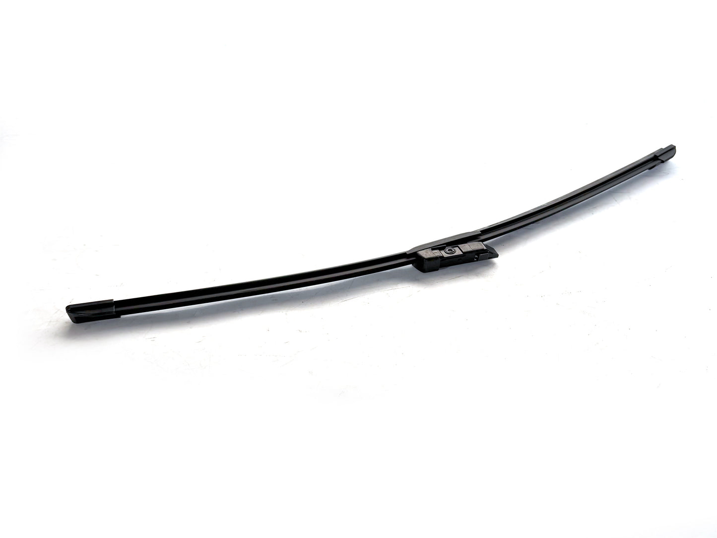 Tesla Model Y (2020 – 2025) Windshield Wiper Blade – Right – OEM – 1490250-00-A - Parts
