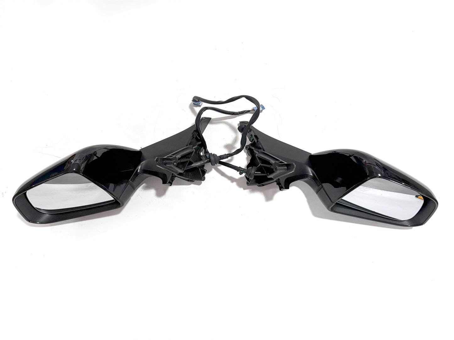 Tesla Model Y (2020 – 2025) Side Mirror Assembly – Left – 1609790-00-D - Parts