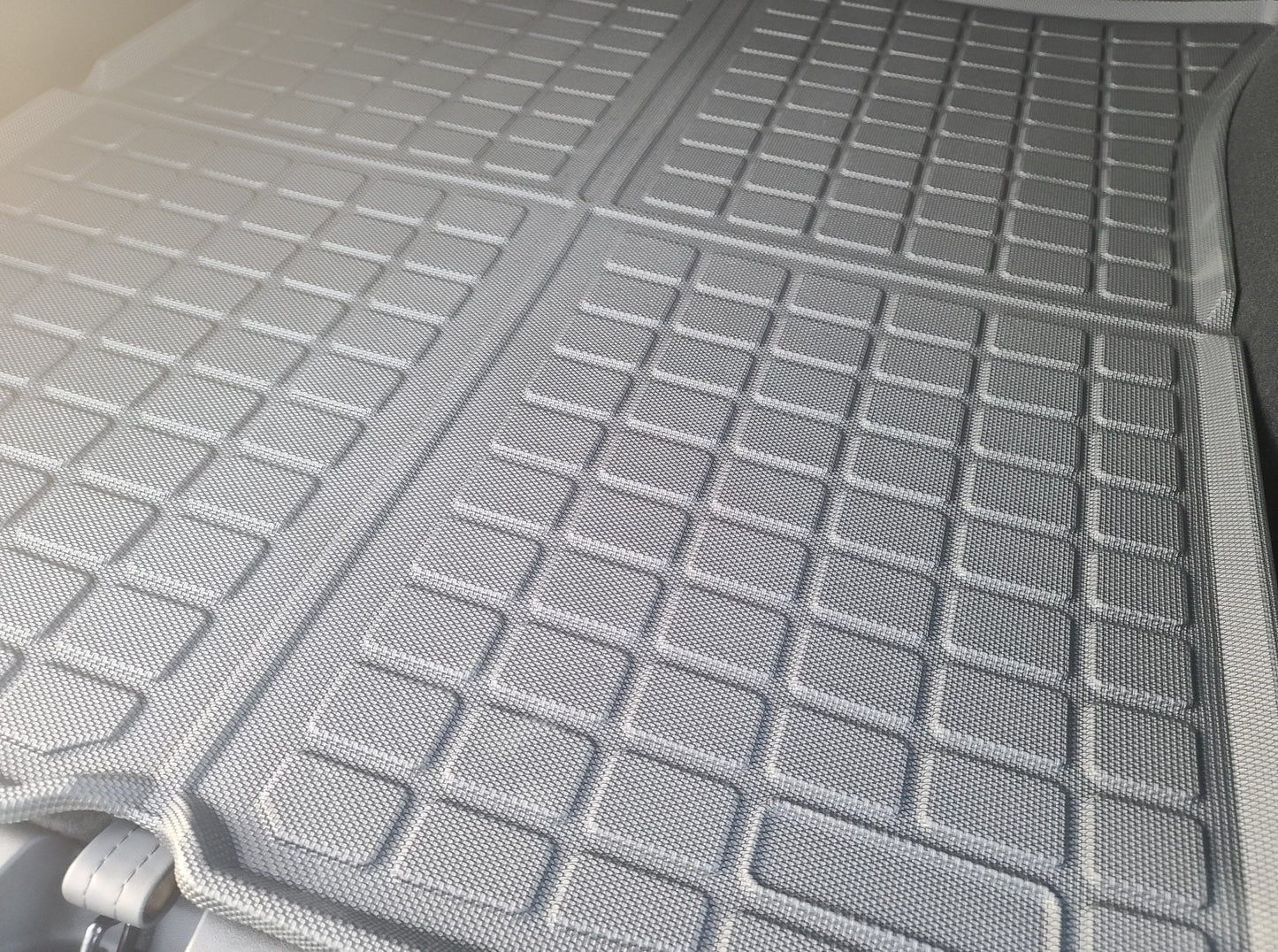 Model Y: TPO Trunk Storage Cargo Mat