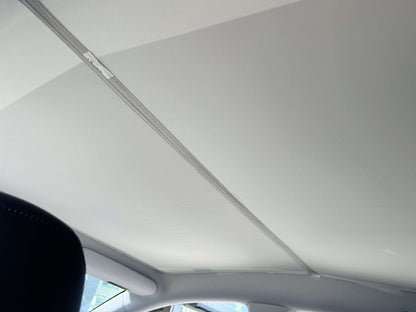 model-y-juniper-2026-panoramic-glass-roof-sunshades