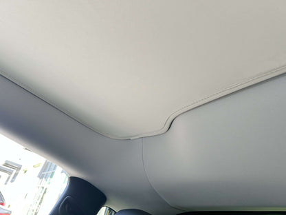 model-y-juniper-2026-panoramic-glass-roof-sunshades