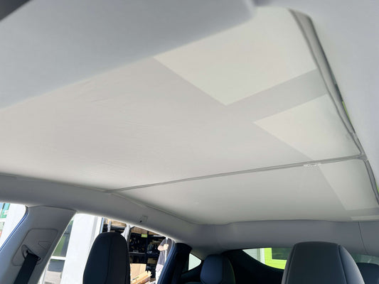 model-y-juniper-2026-panoramic-glass-roof-sunshades