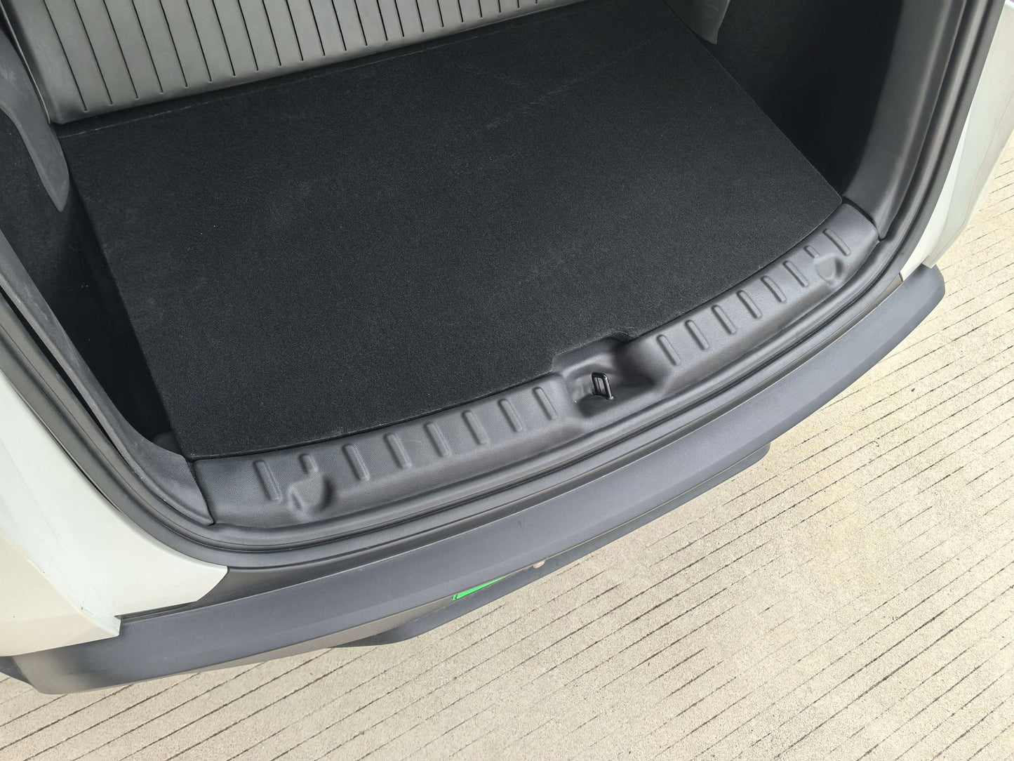 model-y-juniper-tpe-trunk-sill-covers