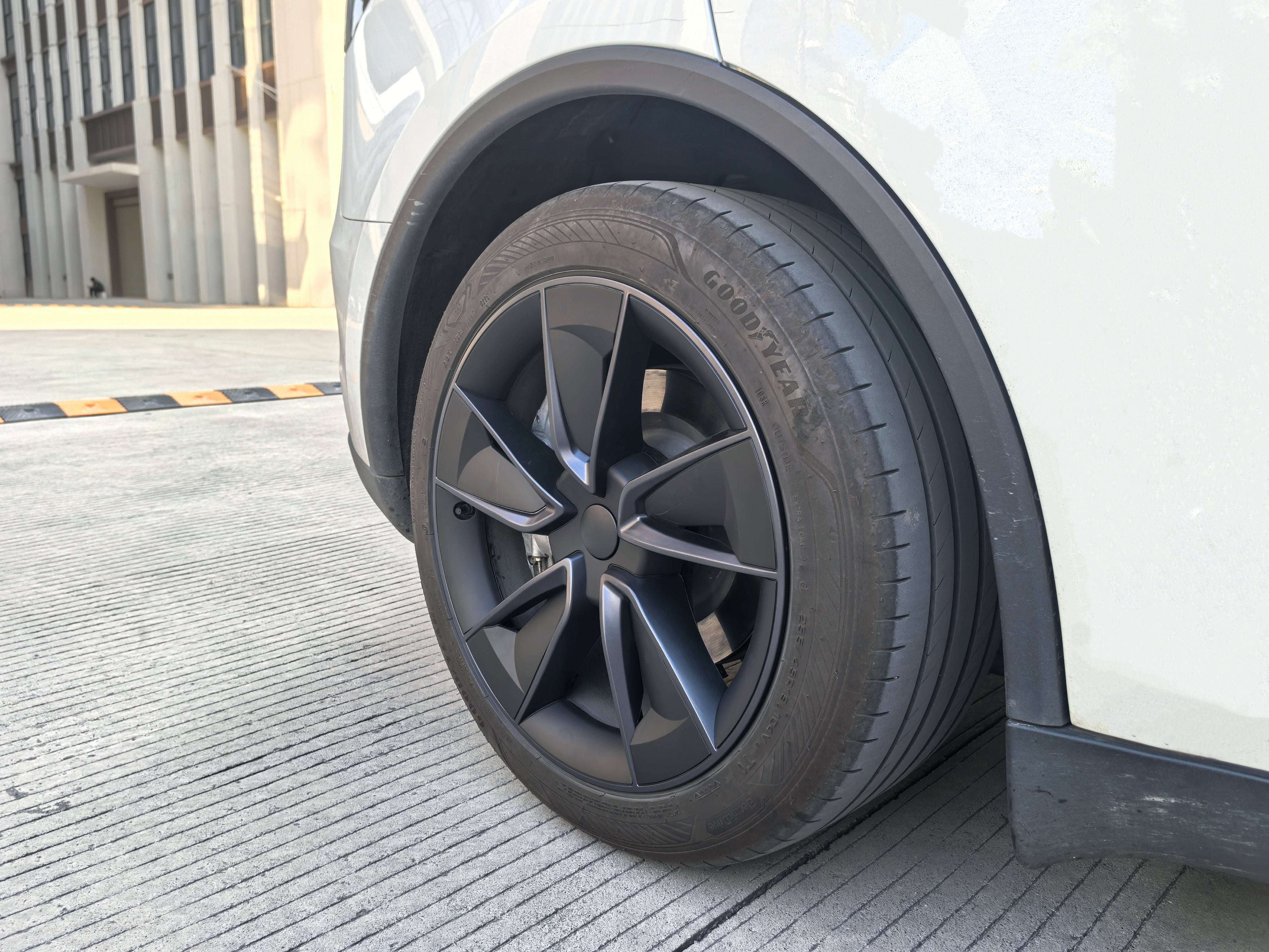 Model Y Juniper 2026+: Crossflow 19