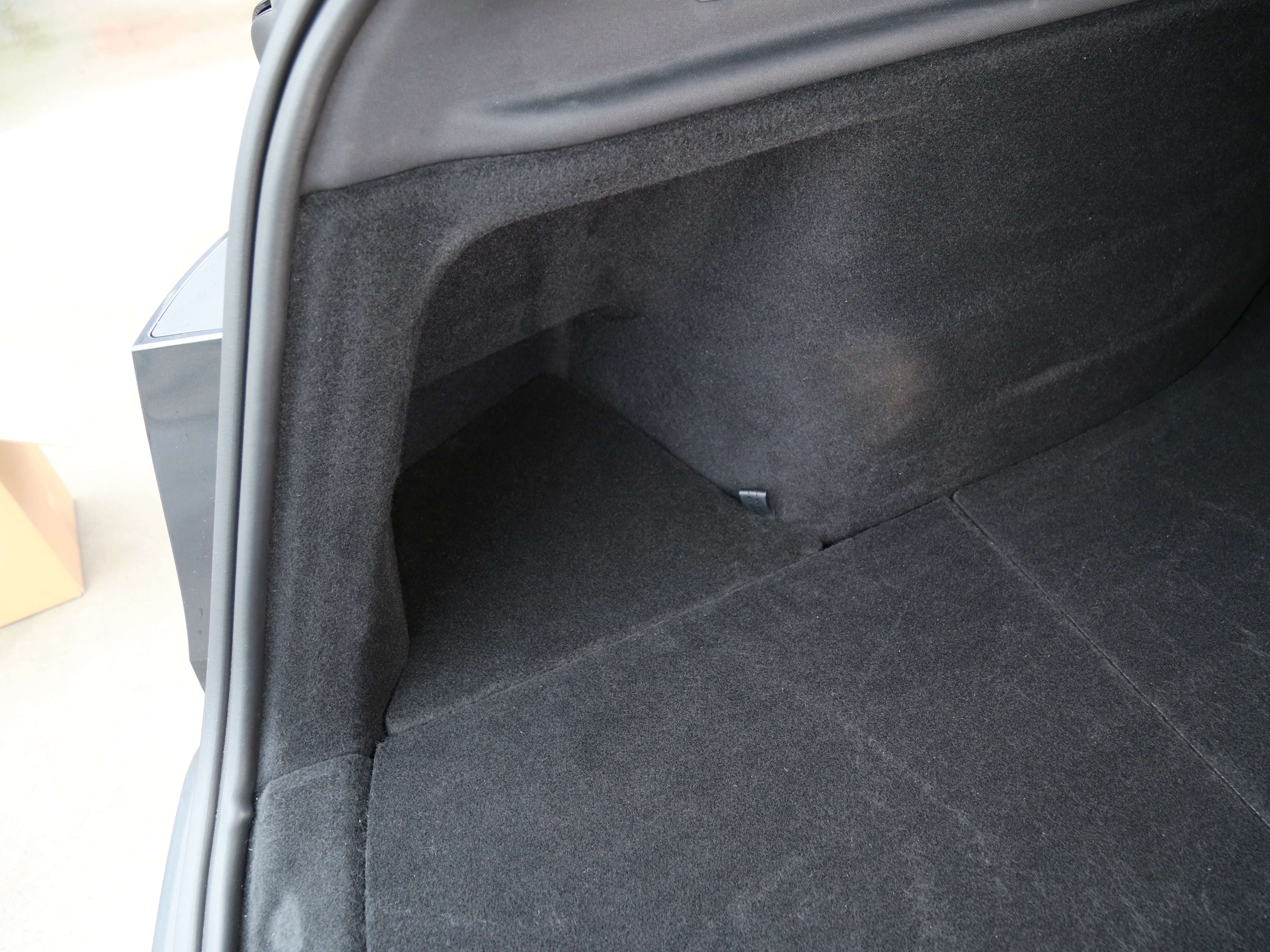 YSK Model Y Juniper 2026+: Rear Trunk Side Storage Bins + Flocked Lids