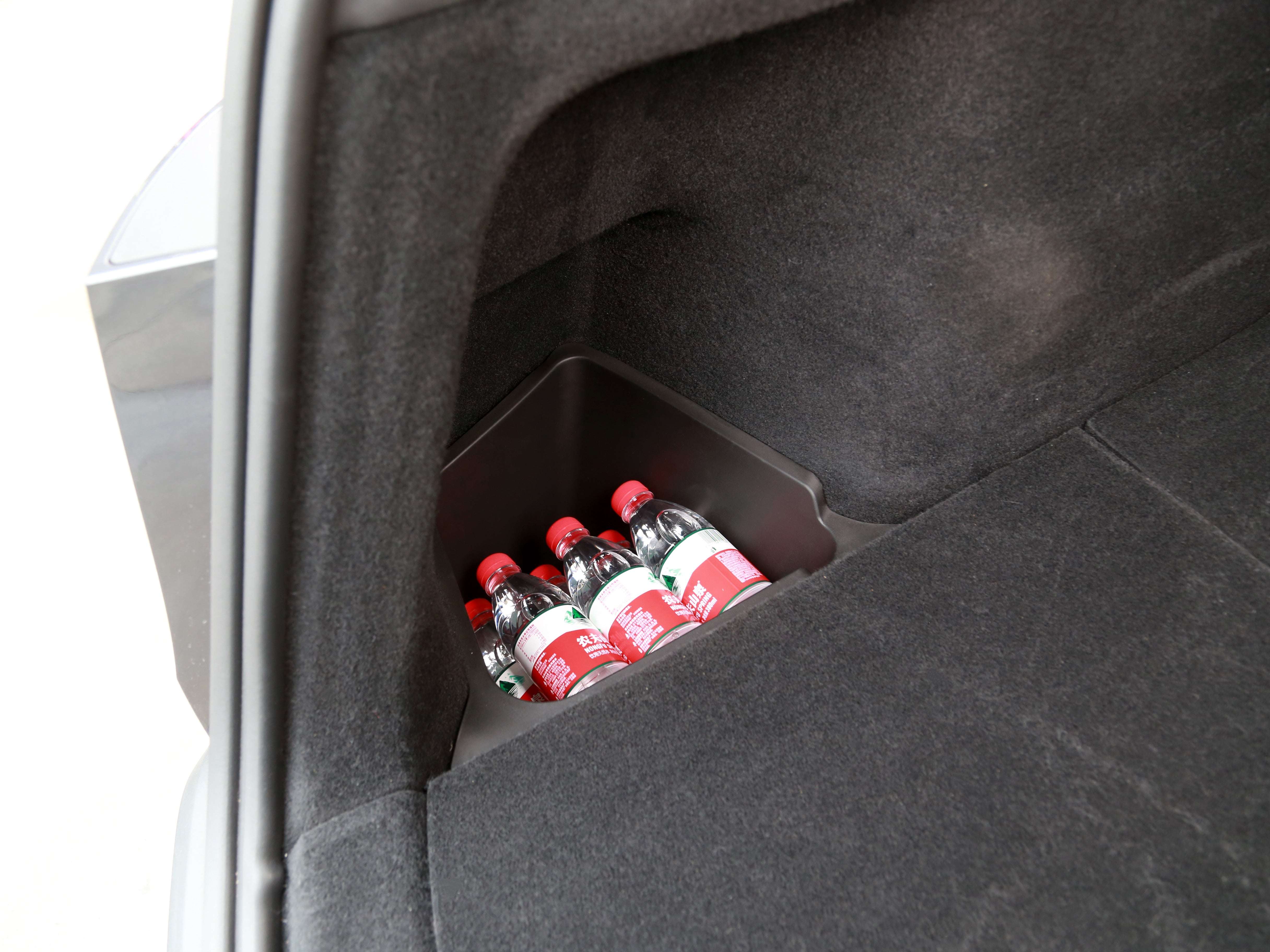 Model Y Juniper 2026+: Rear Trunk Side Storage Bins + Flocked Lids