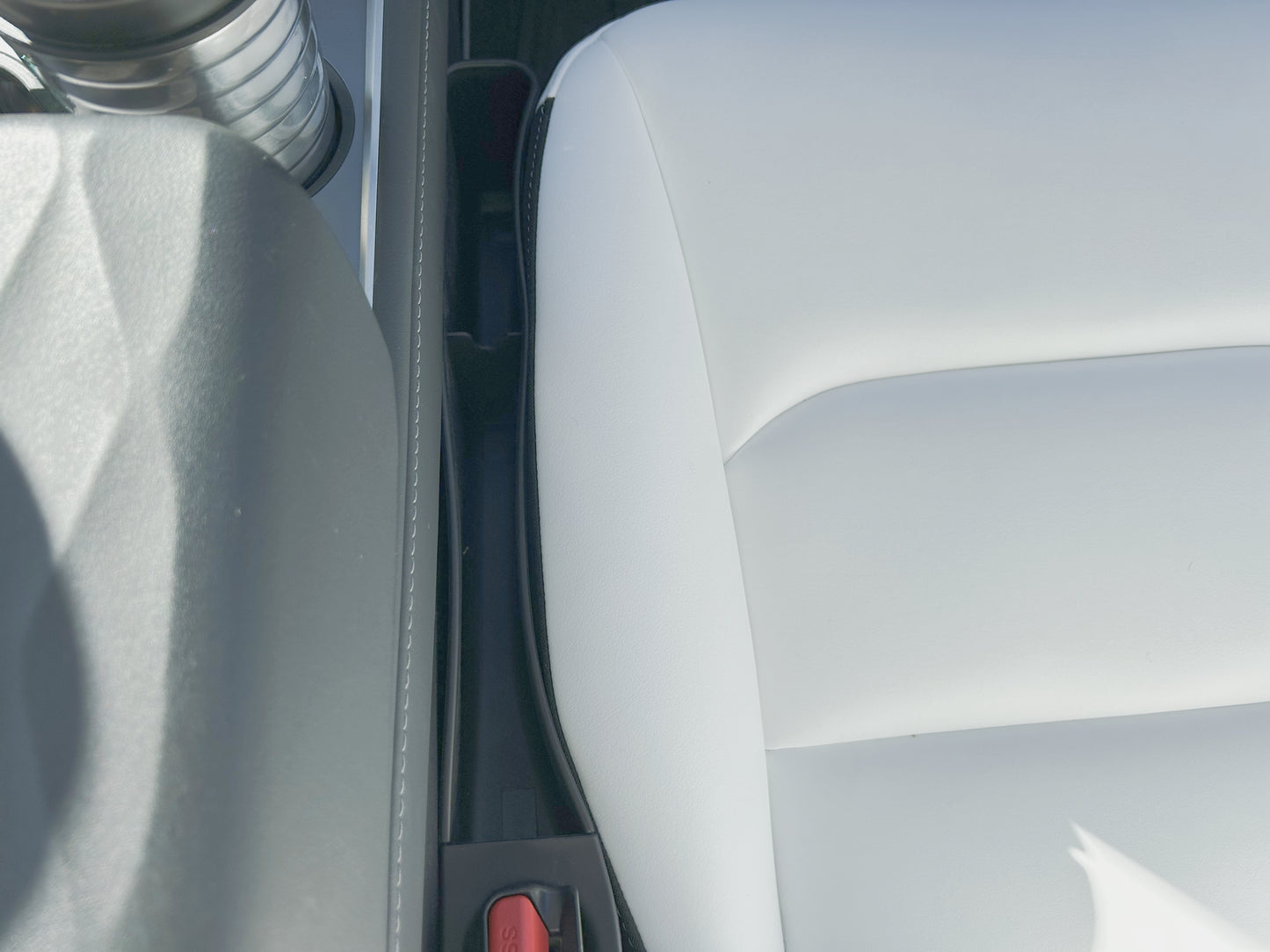 Model S/3/X/Y: Seat Gap Inserts (2 PCs)