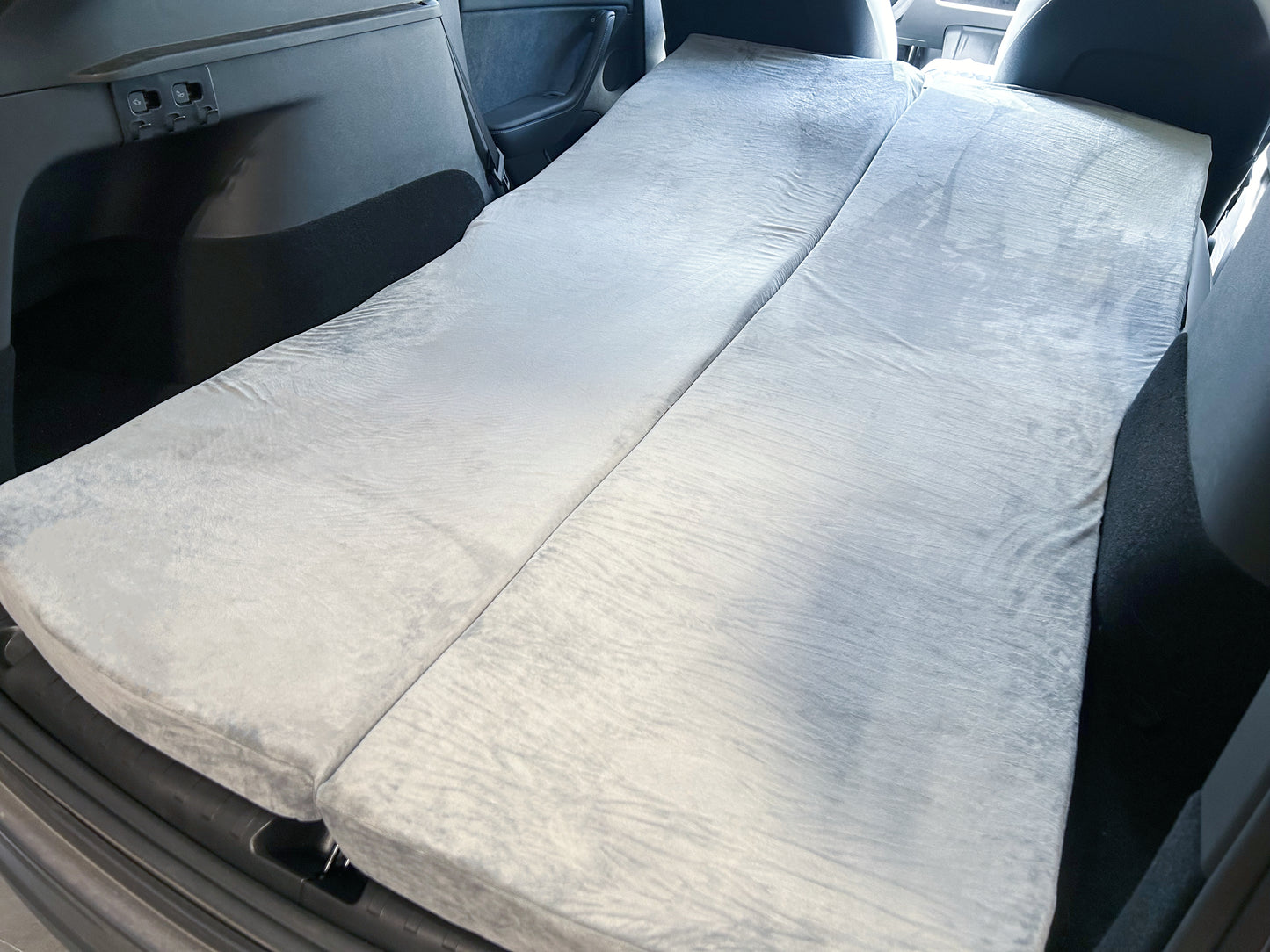 Model 3/Y: Trunk Camping Mattress V2