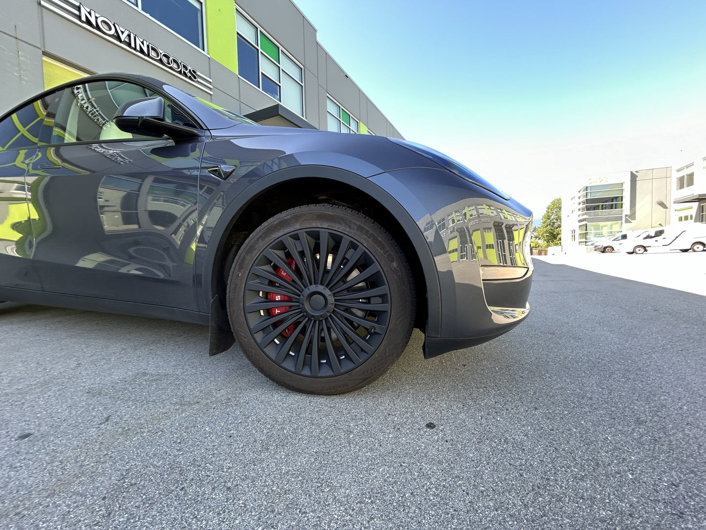 Model Y: Radiant 19" Wheel Rim Protector Cover