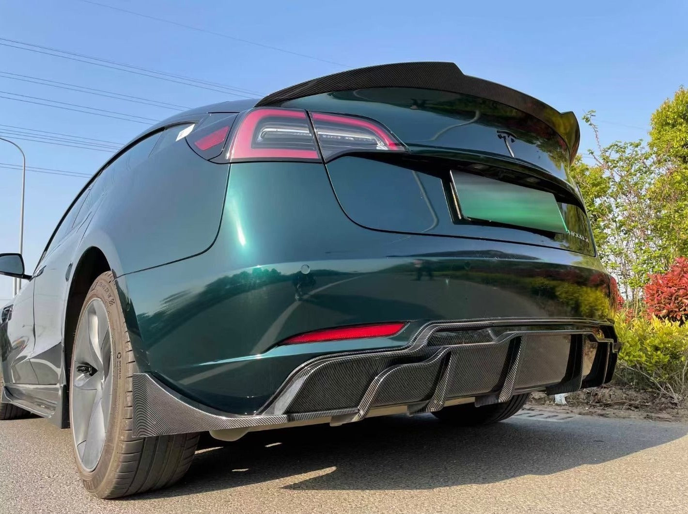 Model 3 Legacy: Aero Rear Bumper Diffuser and Splitters – EVACA Premium ...