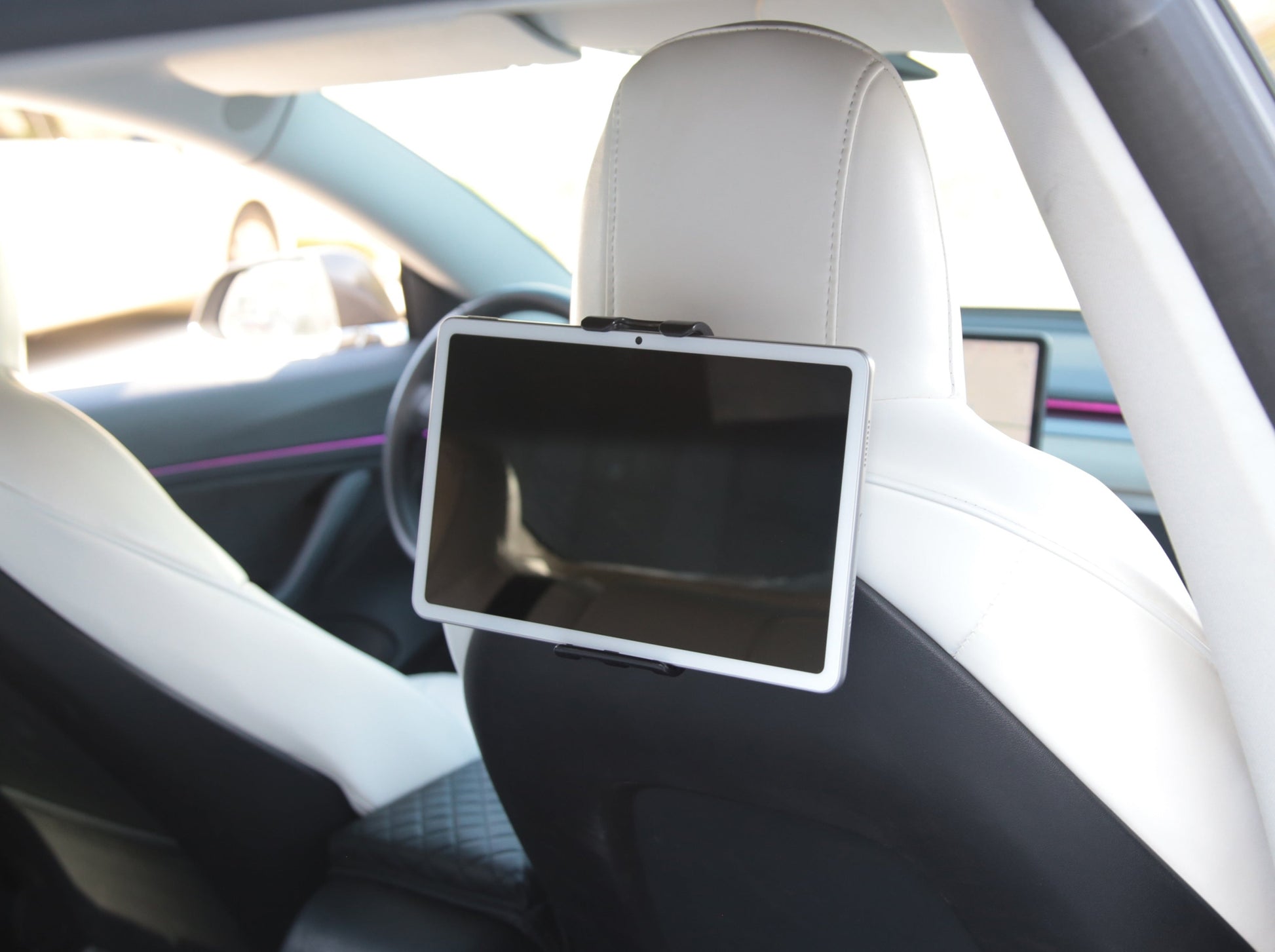 Model S/3/X/Y: Rear Seat Phone/iPad Holder – EVACA Premium Tesla