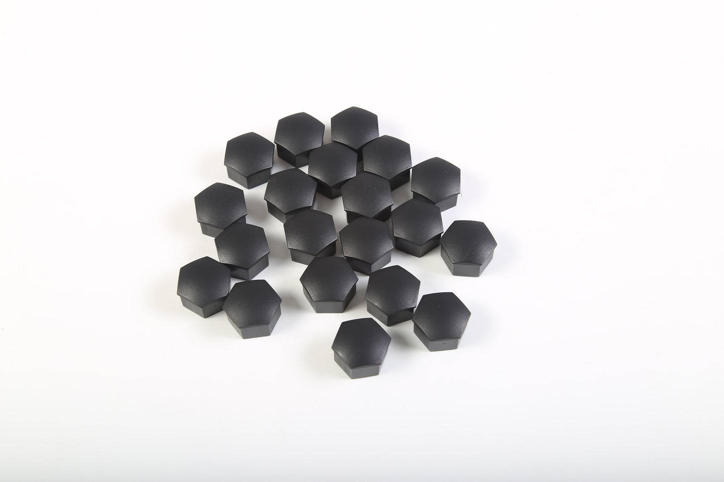 Model-3-Centre-Wheel-Caps-Kit 6
