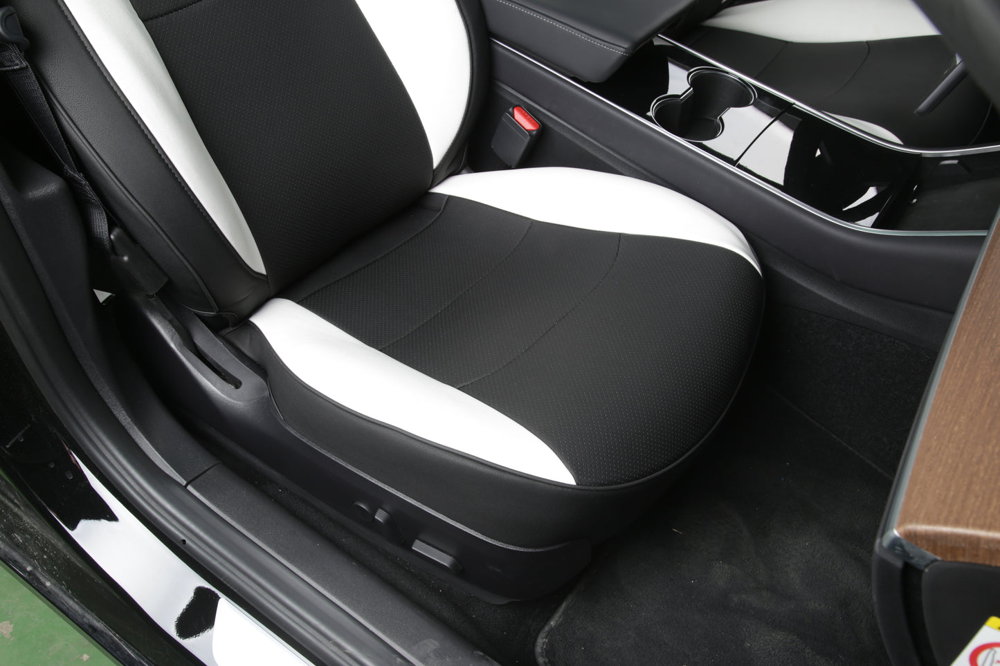 model-y-pu-leather-full-seat-cover-12-pcs